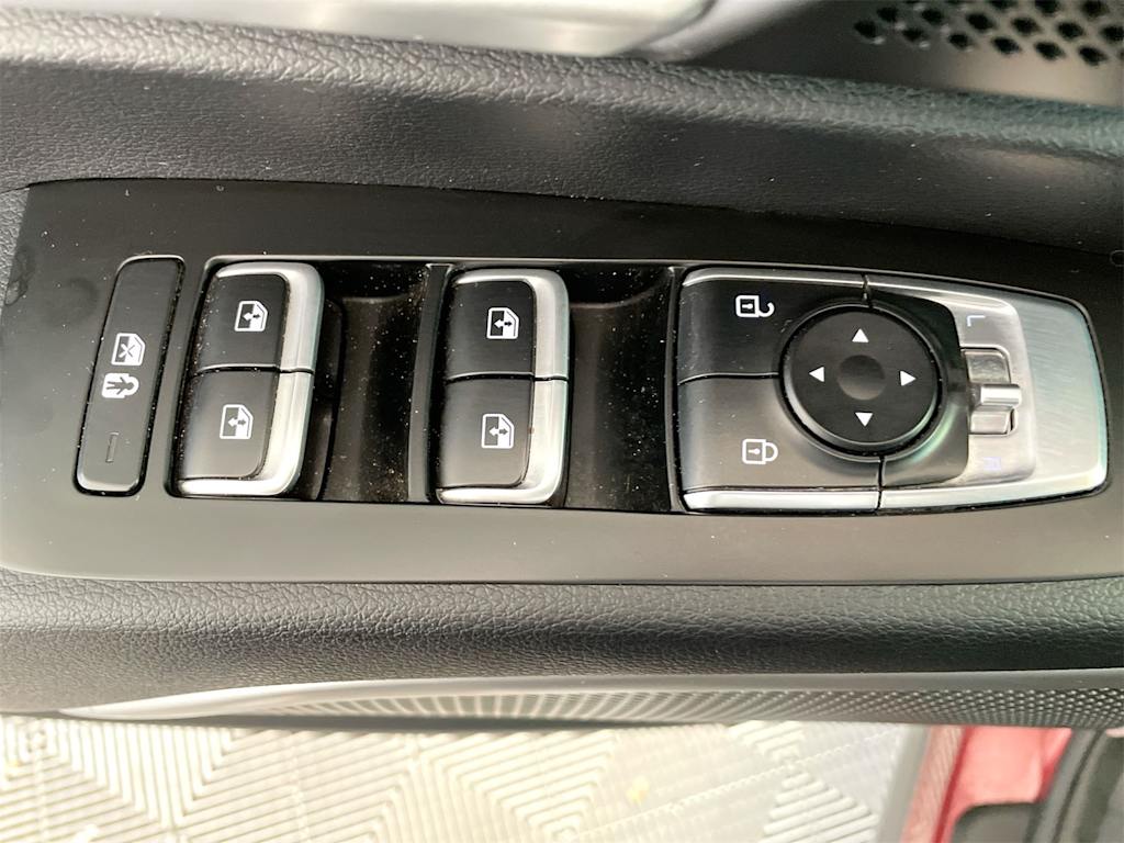 Thumbnail: 2023 Kia Telluride - 21