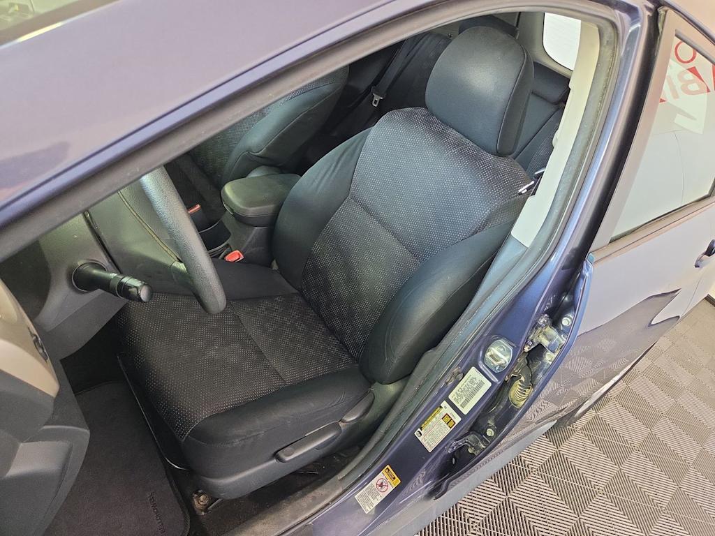 Thumbnail: 2009 Pontiac Vibe - 10