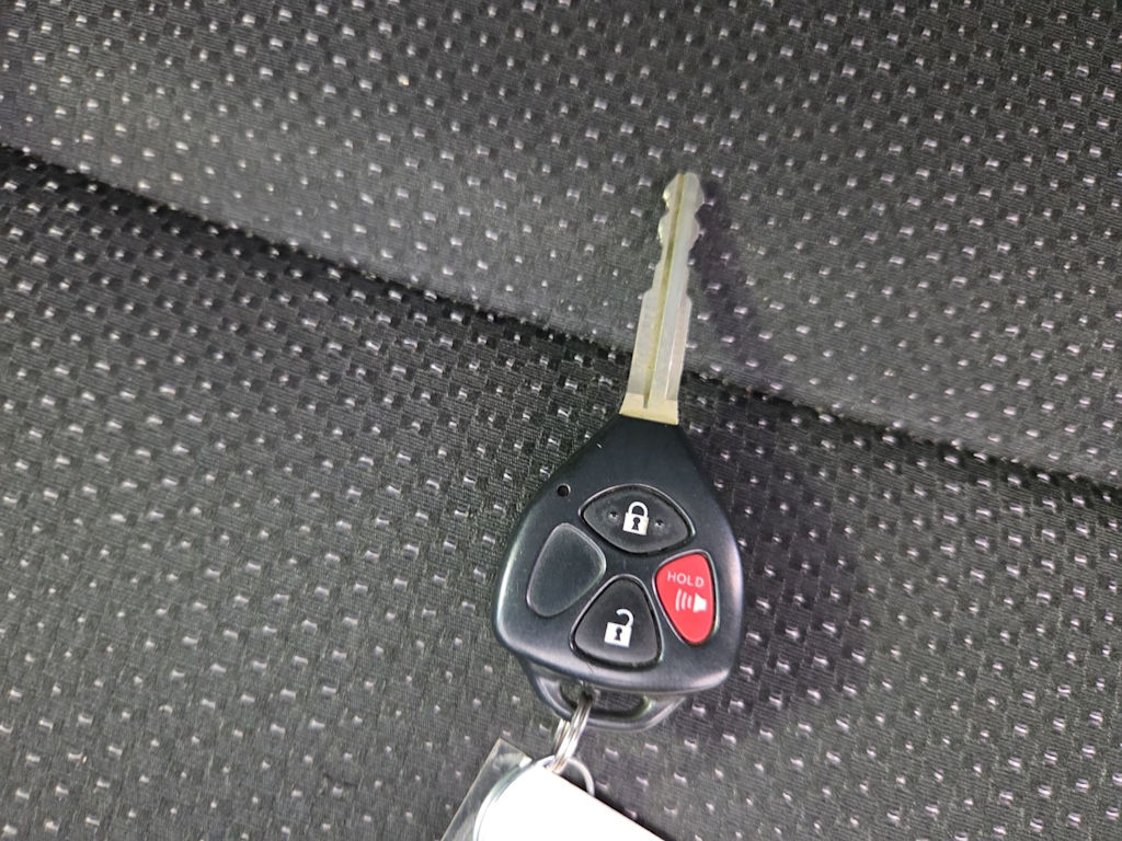 Thumbnail: 2009 Pontiac Vibe - 15
