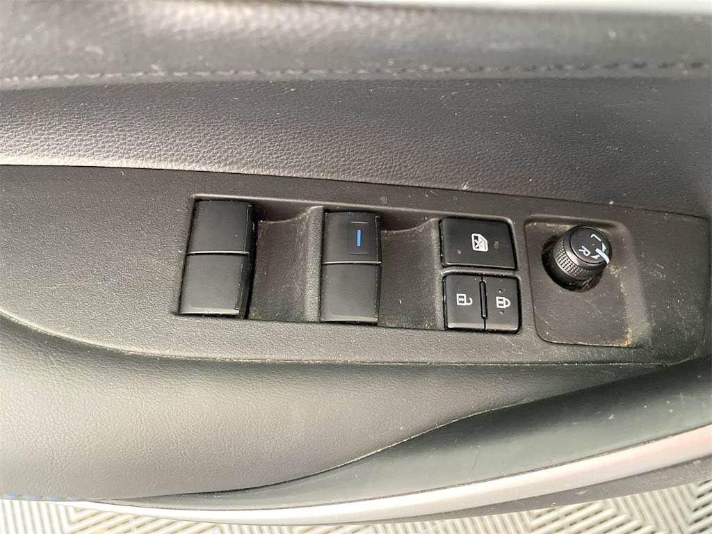 Thumbnail: 2020 Toyota Corolla - 22