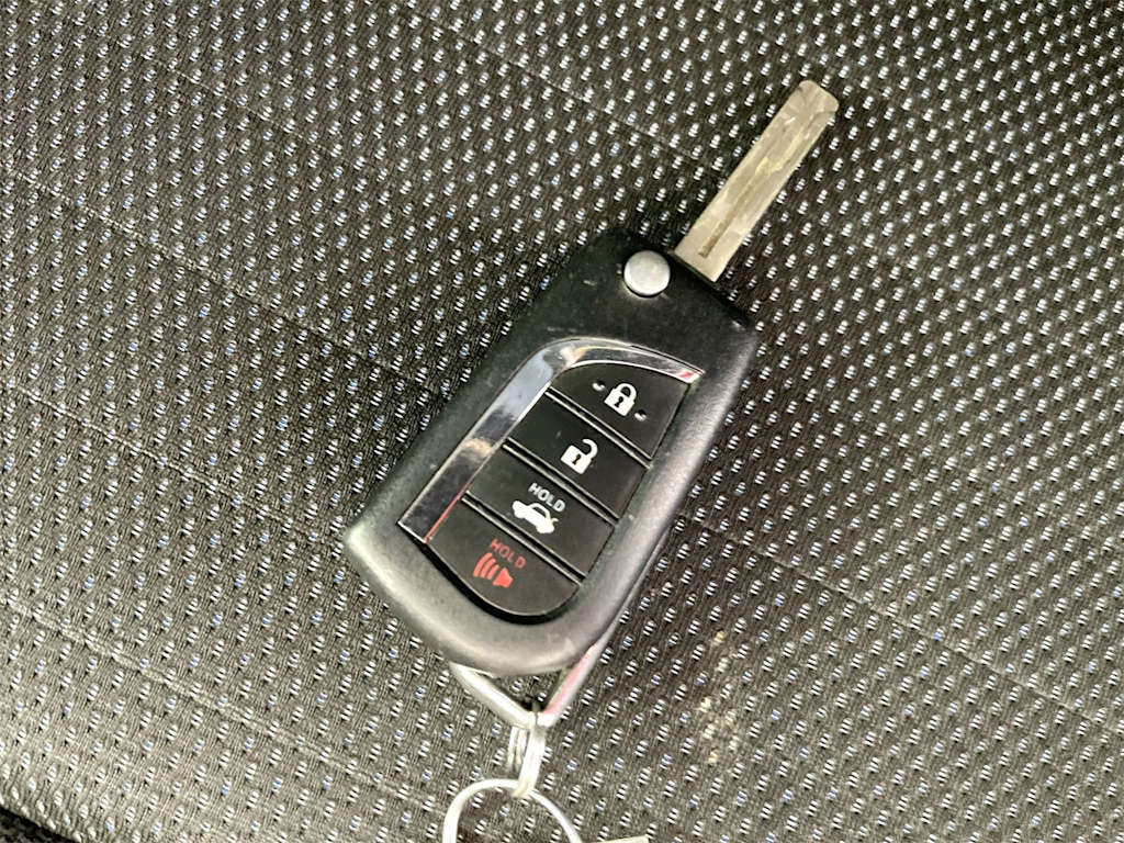 Thumbnail: 2020 Toyota Corolla - 18