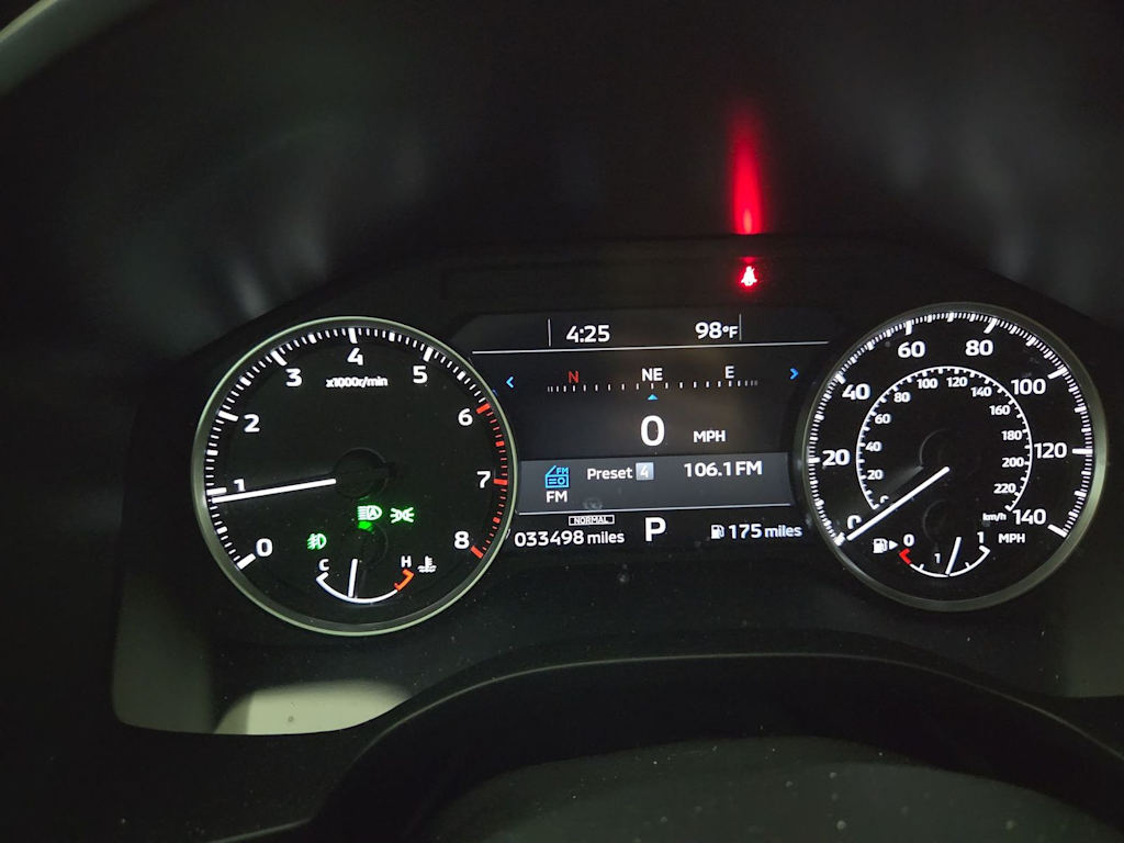 Thumbnail: 2024 Mitsubishi Outlander - 15
