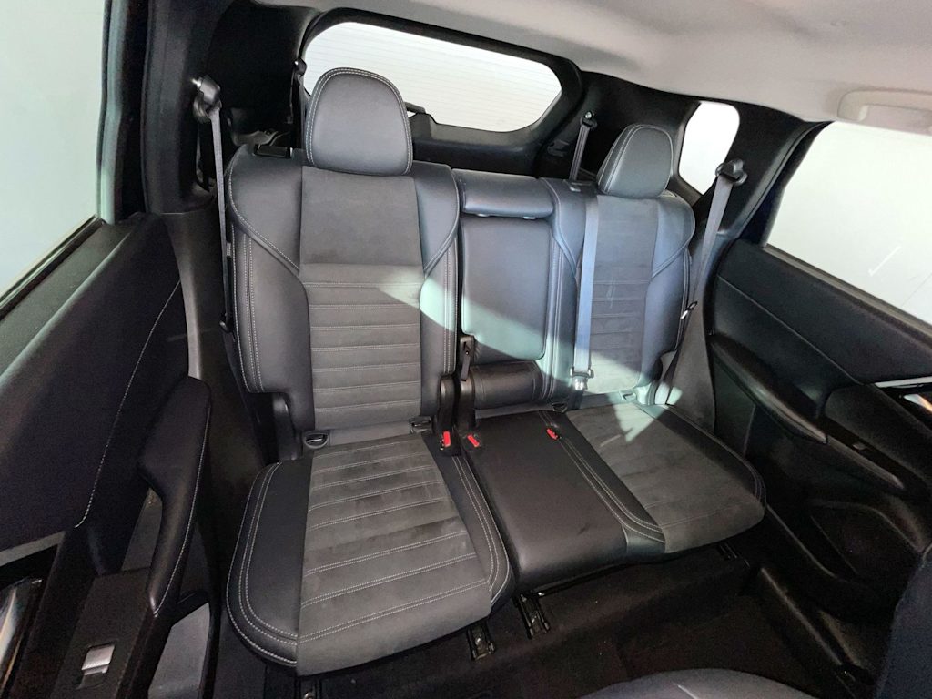 Thumbnail: 2024 Mitsubishi Outlander - 23