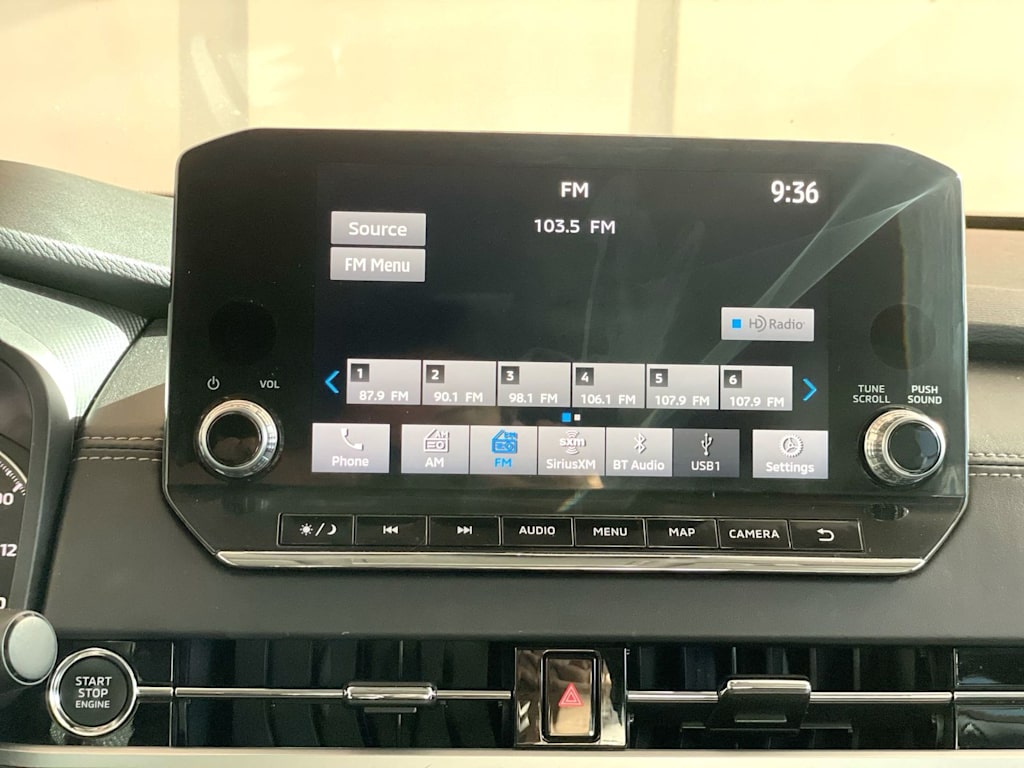 Thumbnail: 2024 Mitsubishi Outlander - 14