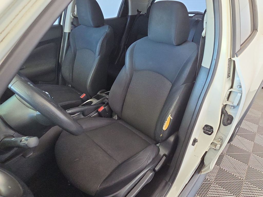 2013 Nissan JUKE S - Photo 11