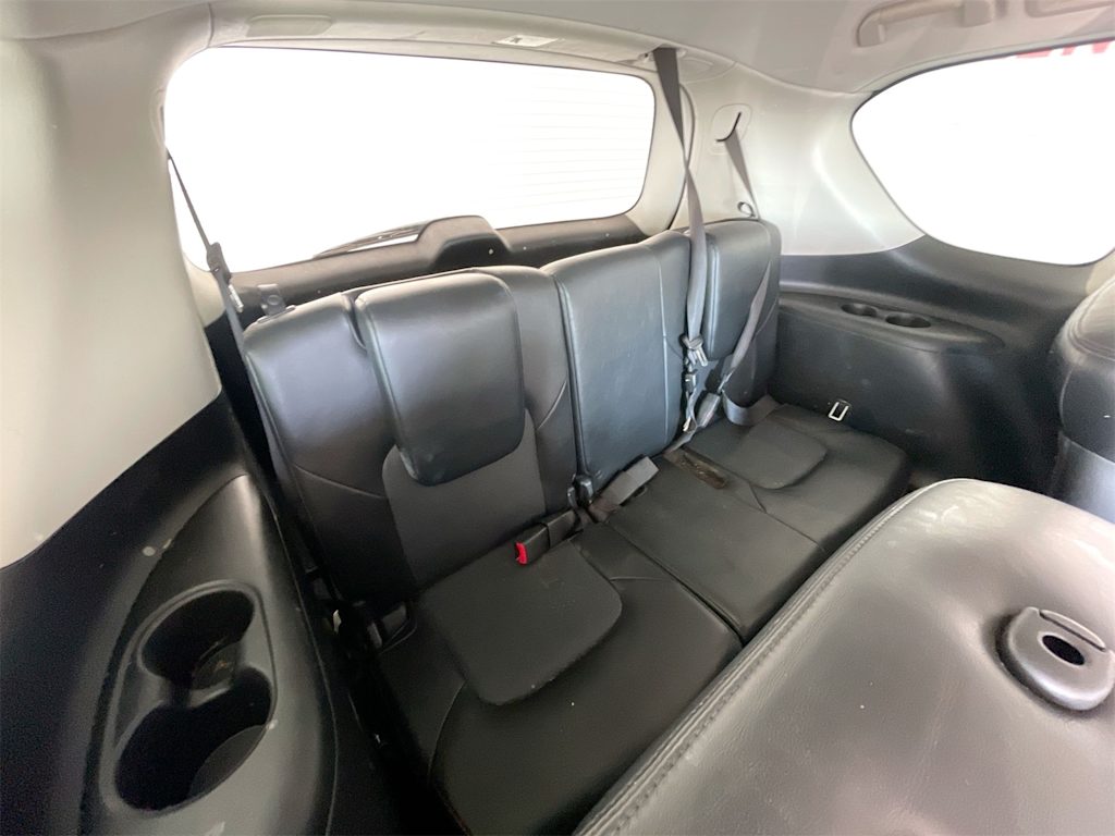 Thumbnail: 2021 Nissan Armada - 25