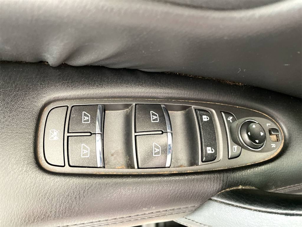 Thumbnail: 2021 Nissan Armada - 23