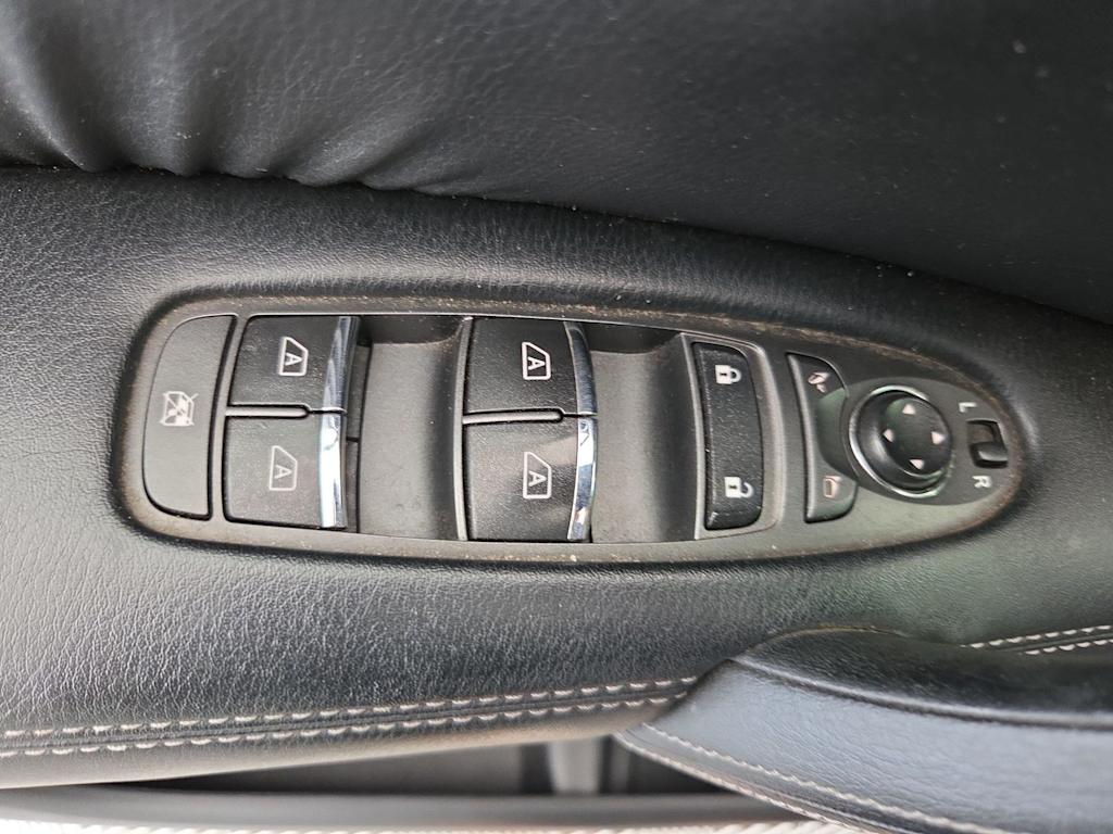 Thumbnail: 2019 Nissan Armada - 22