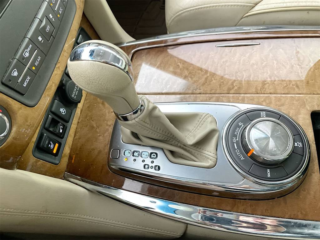 Thumbnail: 2014 INFINITI QX80 - 15