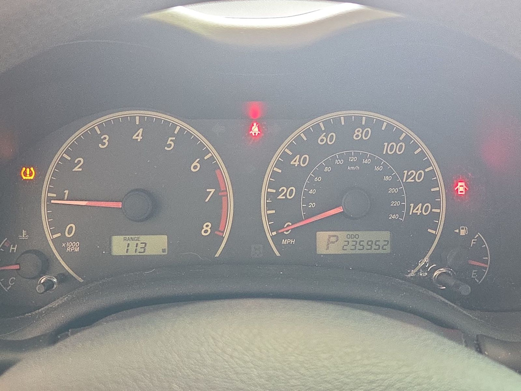 Thumbnail: 2011 Toyota Corolla - 15