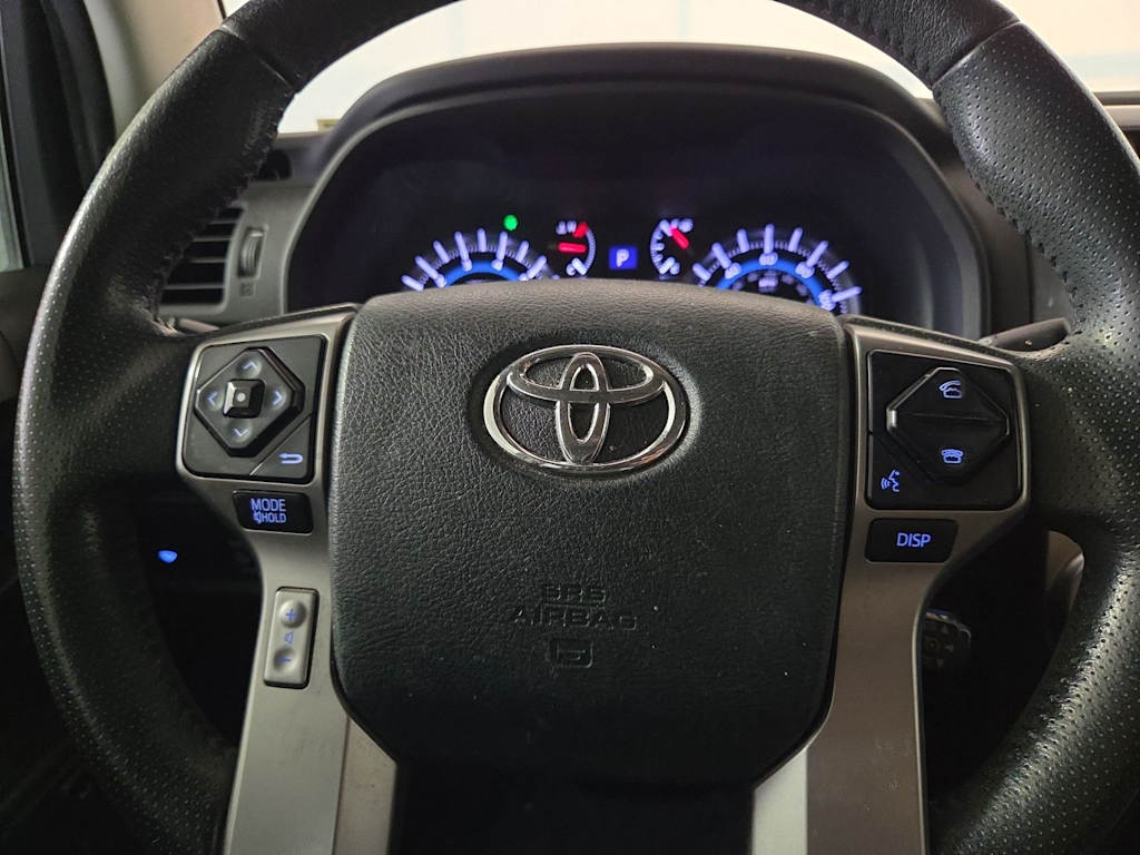 Thumbnail: 2017 Toyota 4Runner - 25