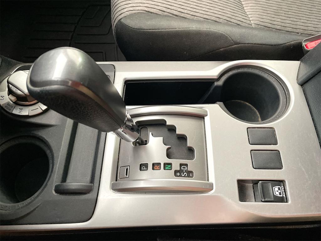 Thumbnail: 2020 Toyota 4Runner - 15