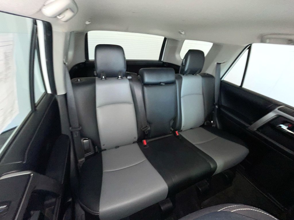 Thumbnail: 2018 Toyota 4Runner - 24