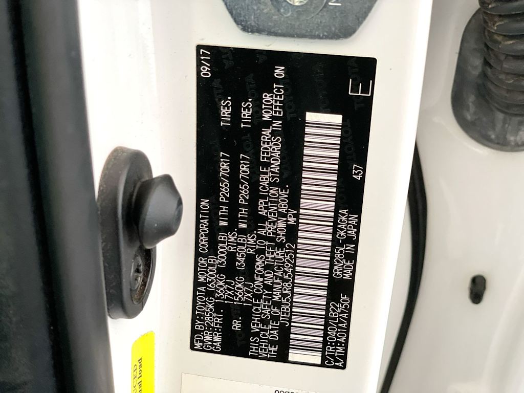 Thumbnail: 2018 Toyota 4Runner - 19