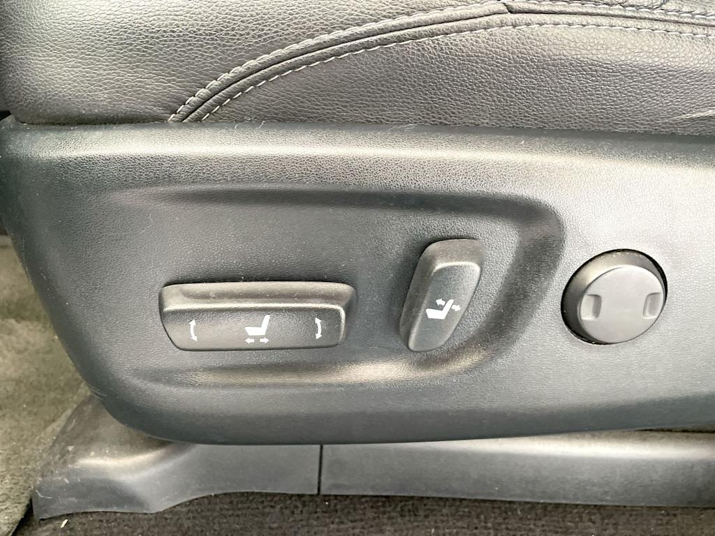 Thumbnail: 2018 Toyota 4Runner - 22