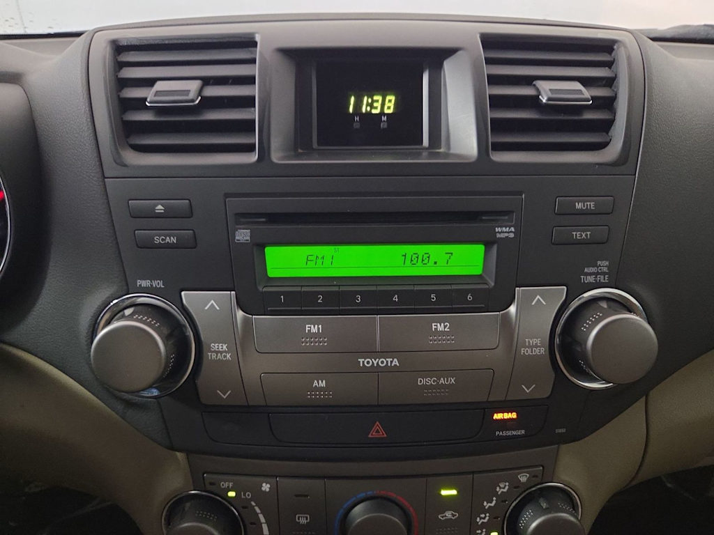 Thumbnail: 2009 Toyota Highlander - 14