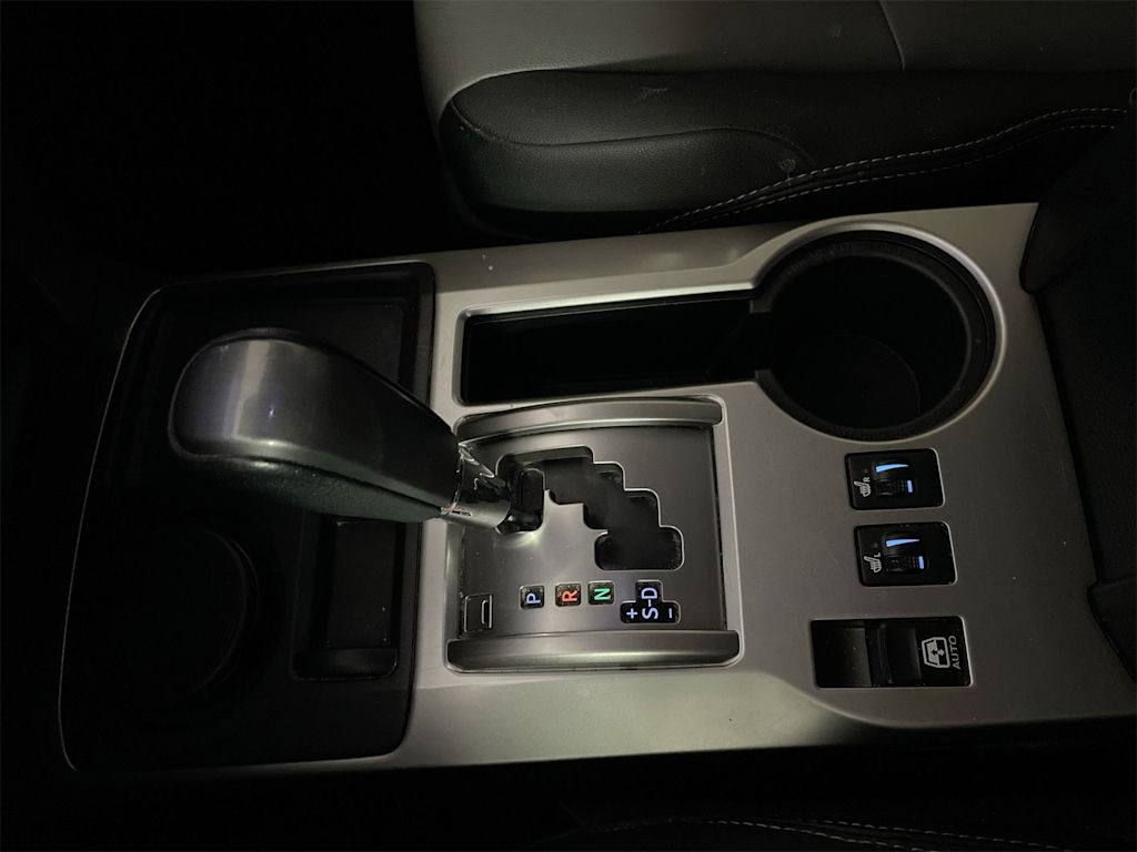 Thumbnail: 2023 Toyota 4Runner - 14