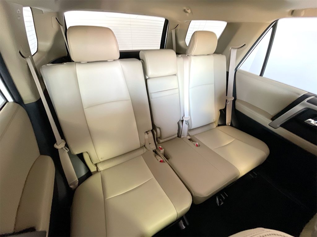 Thumbnail: 2023 Toyota 4Runner - 24