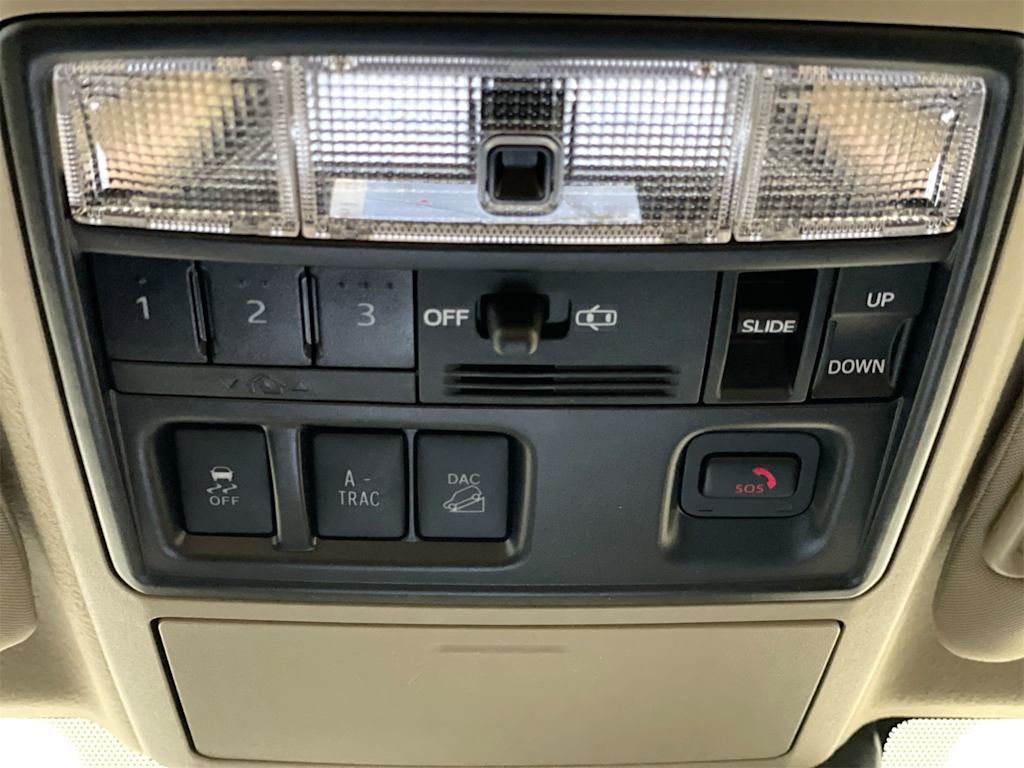 Thumbnail: 2023 Toyota 4Runner - 31