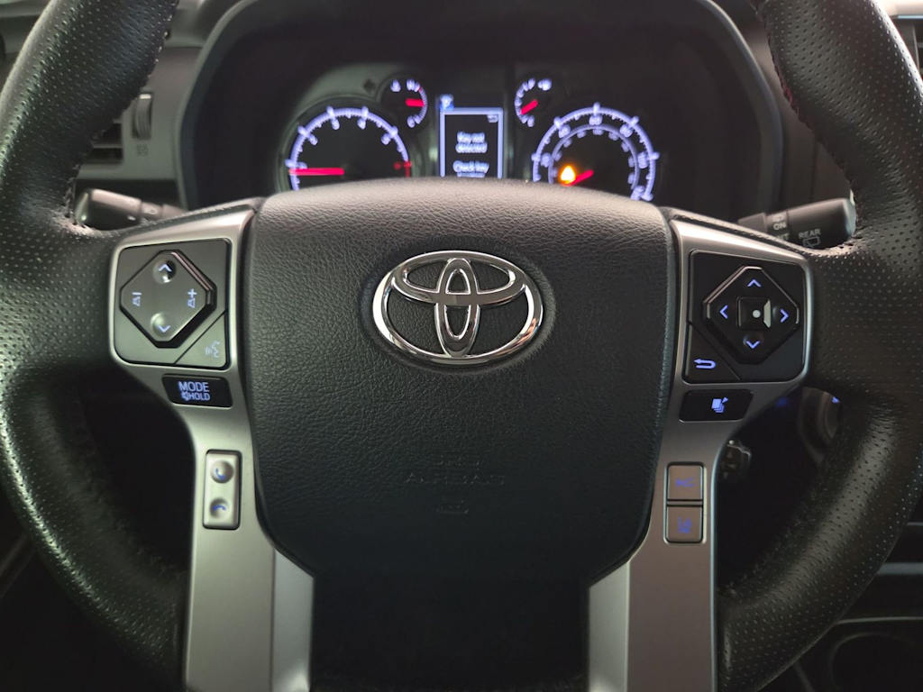 Thumbnail: 2023 Toyota 4Runner - 25
