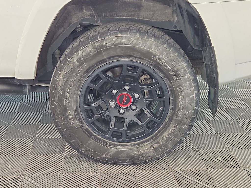 Thumbnail: 2024 Toyota 4Runner - 7