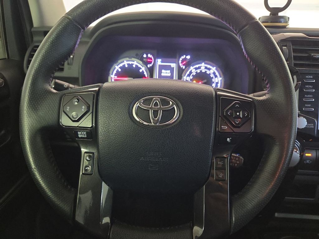 Thumbnail: 2021 Toyota 4Runner - 23