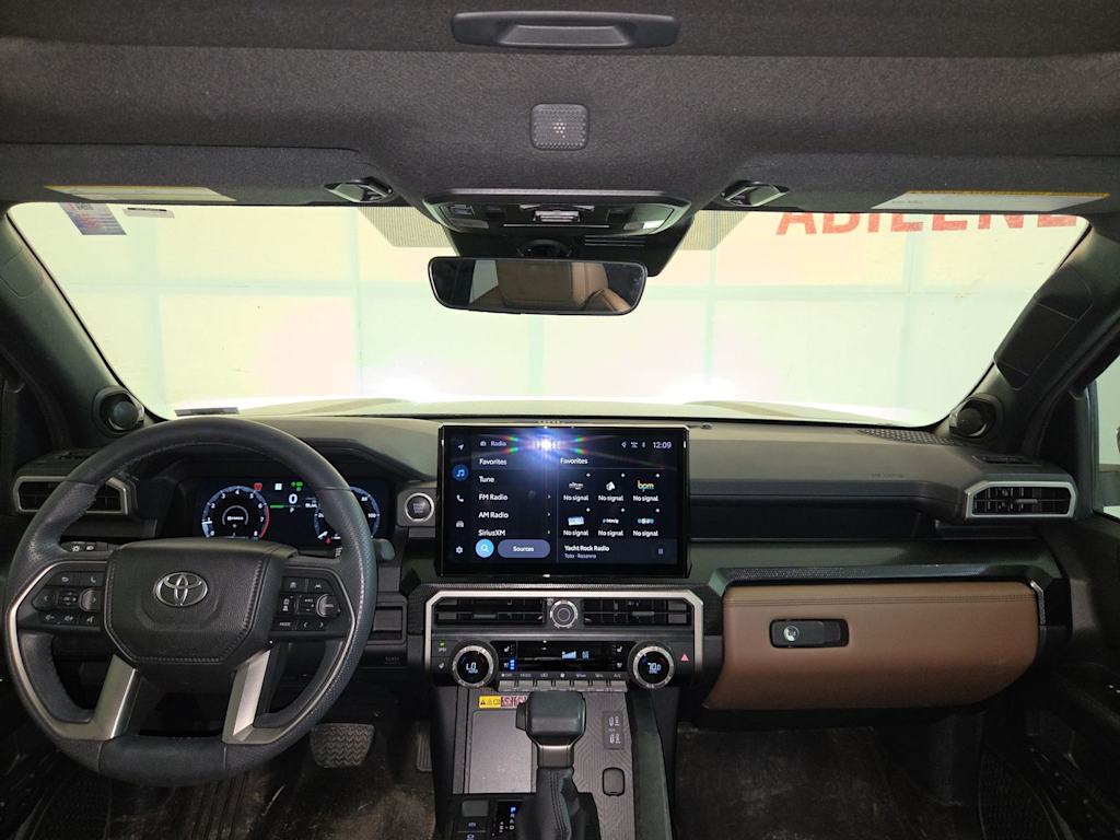 Thumbnail: 2025 Toyota 4Runner - 10