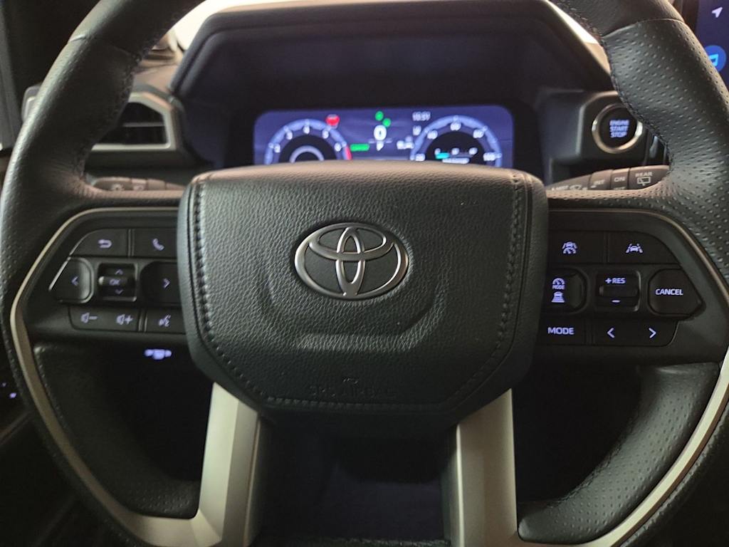 Thumbnail: 2025 Toyota 4Runner - 24