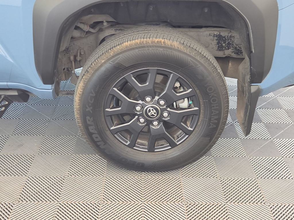 Thumbnail: 2025 Toyota 4Runner - 8