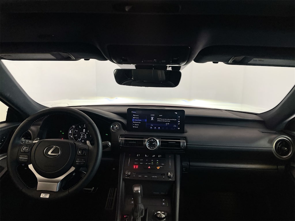 Thumbnail: 2024 Lexus ES - 9