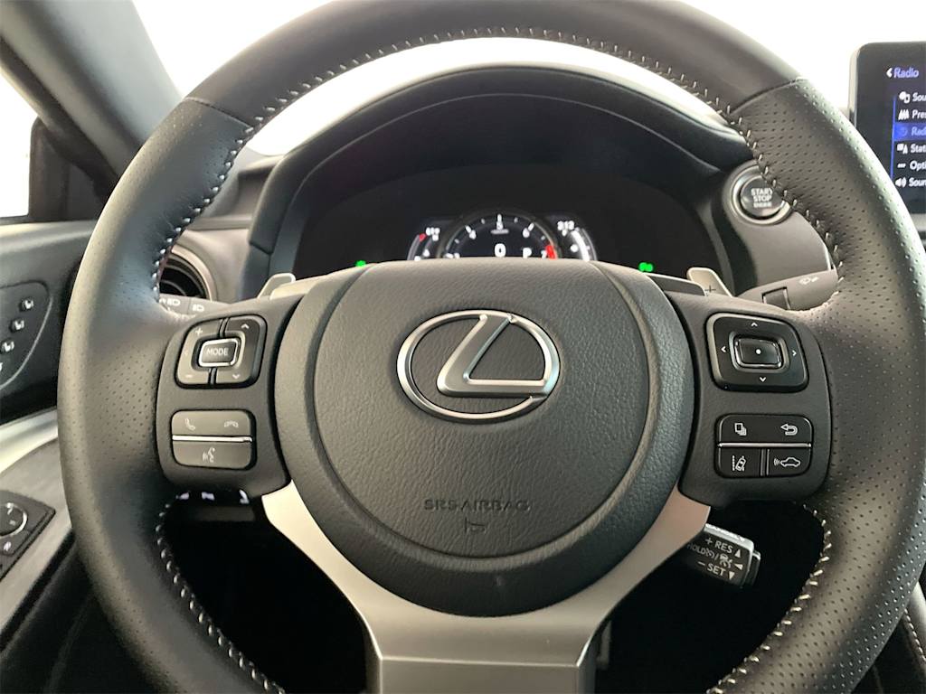 Thumbnail: 2024 Lexus ES - 13