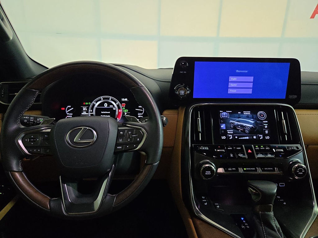 Thumbnail: 2024 Lexus ES - 2