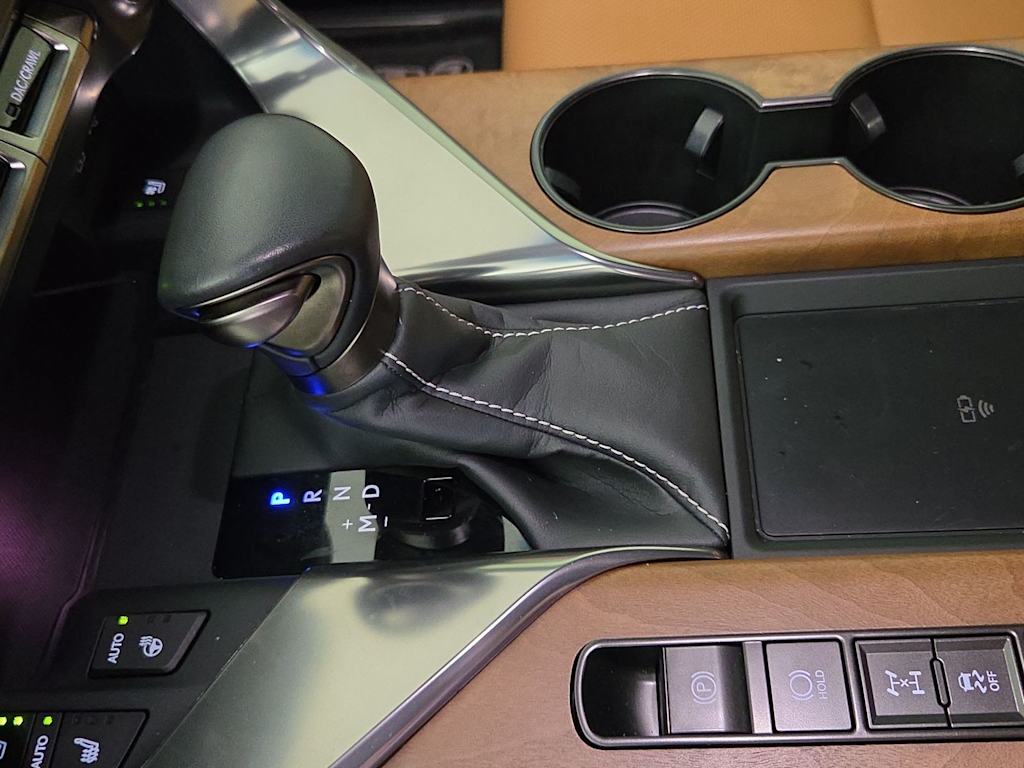Thumbnail: 2024 Lexus ES - 15