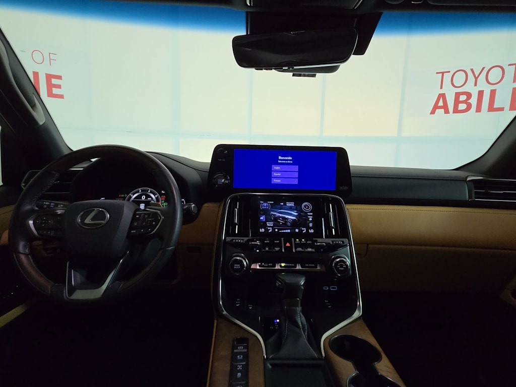 Thumbnail: 2024 Lexus ES - 10