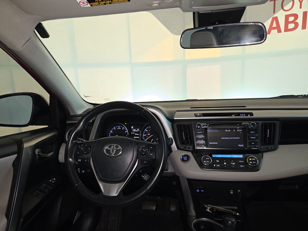 Thumbnail: 2017 Toyota RAV4 - 2