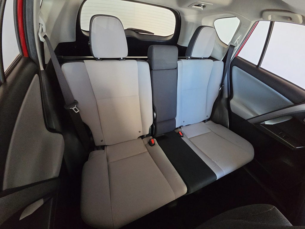 Thumbnail: 2017 Toyota RAV4 - 23