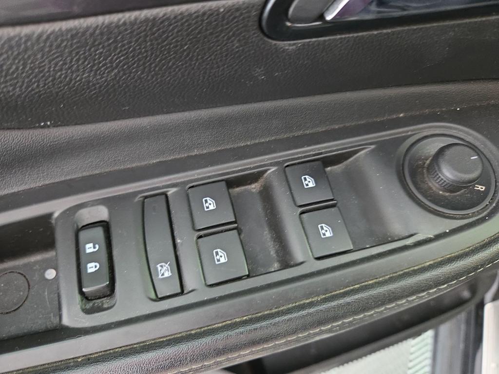 Thumbnail: 2019 Buick Encore - 21