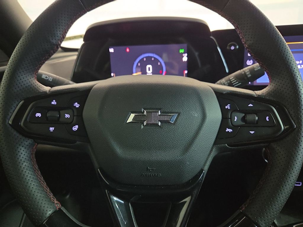 Thumbnail: 2025 Chevrolet Trax - 25