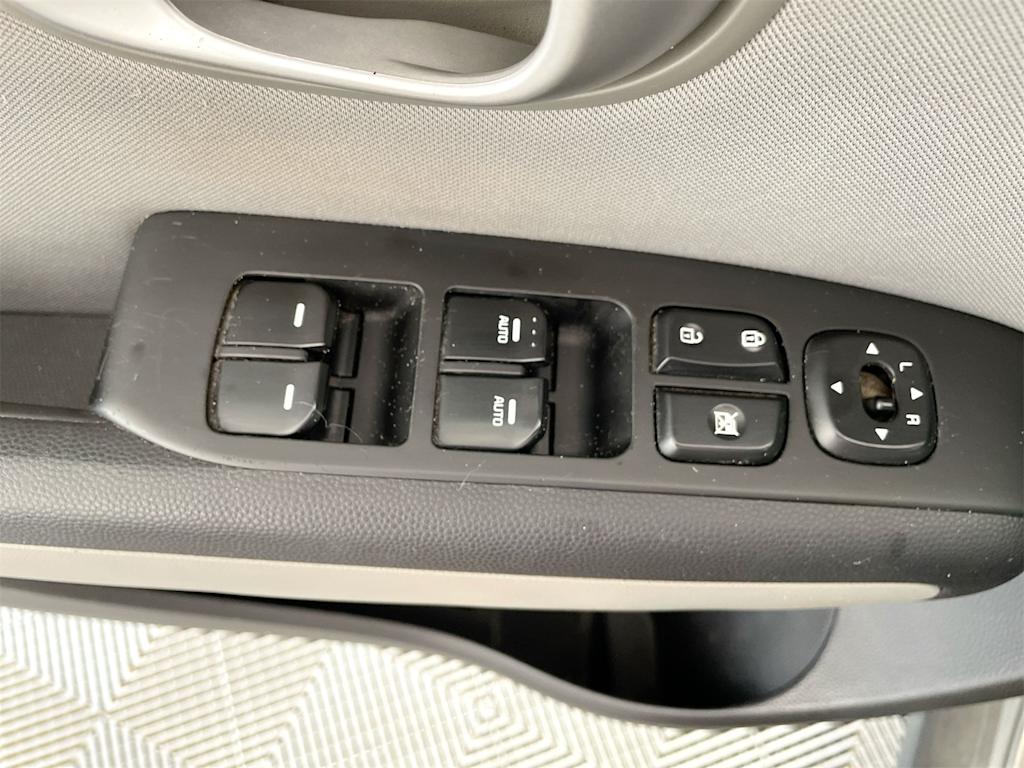 Thumbnail: 2016 Kia Soul - 20
