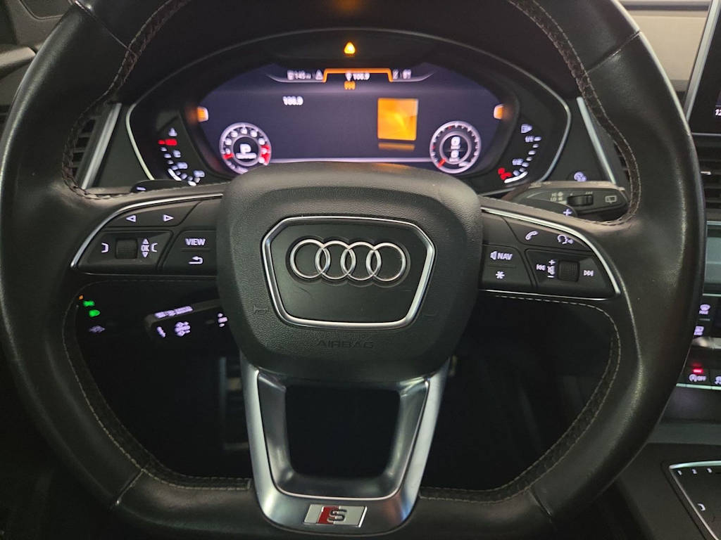 Thumbnail: 2019 Audi SQ5 - 25