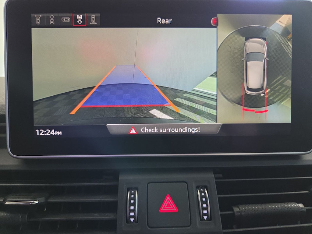 Thumbnail: 2019 Audi SQ5 - 26