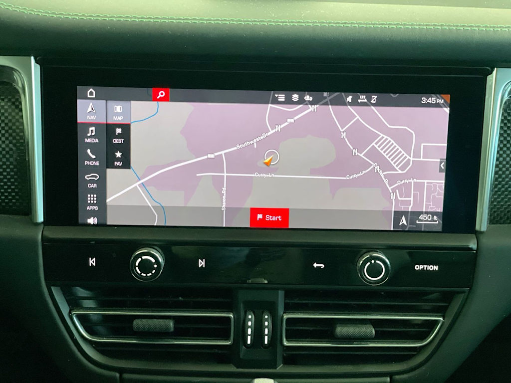 Thumbnail: 2023 Porsche Macan - 24