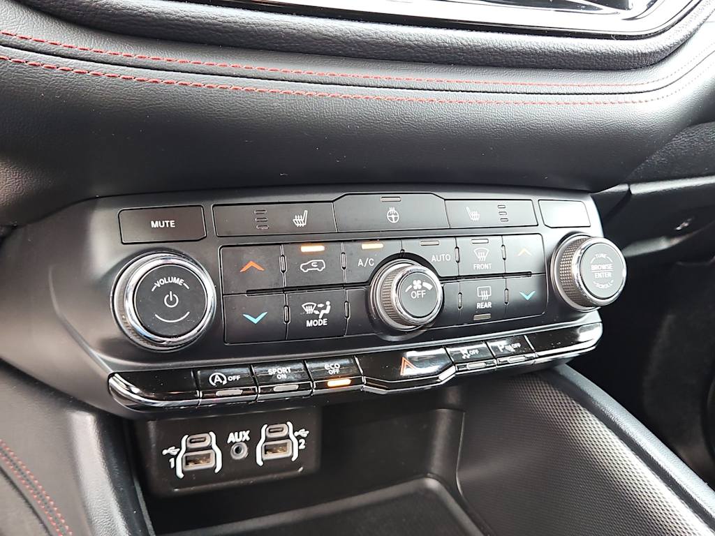 Thumbnail: 2023 Dodge Durango - 25