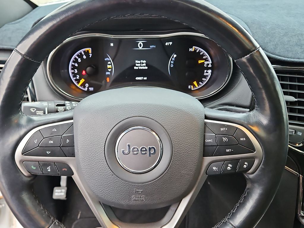 Thumbnail: 2021 Jeep Grand Cherokee - 9