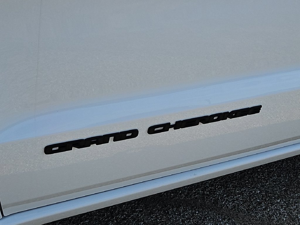 Thumbnail: 2021 Jeep Grand Cherokee - 7