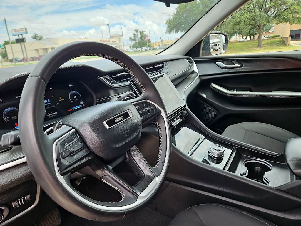 Thumbnail: 2024 Jeep Grand Cherokee - 2