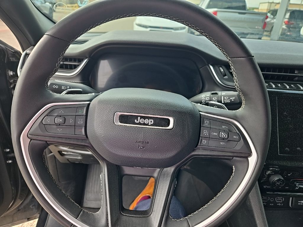 Thumbnail: 2024 Jeep Grand Cherokee - 2