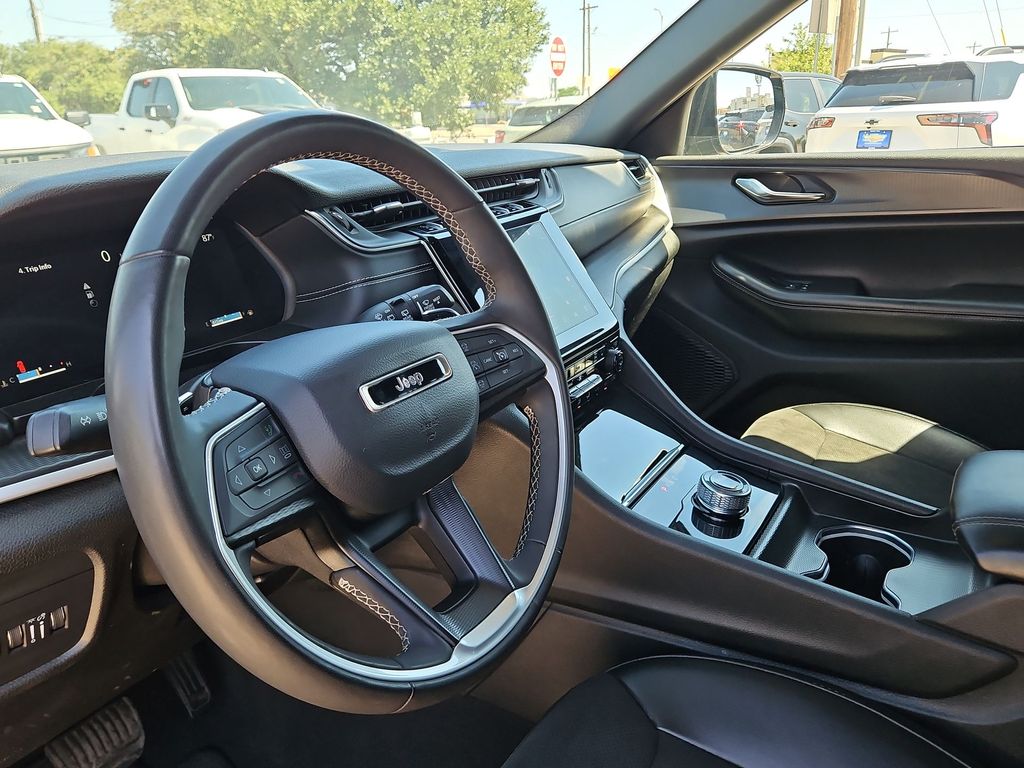 Thumbnail: 2024 Jeep Grand Cherokee - 2