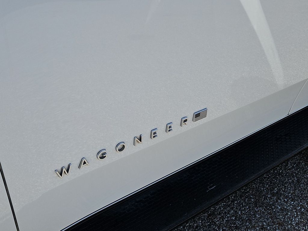 Thumbnail: 2024 Jeep Wagoneer - 7
