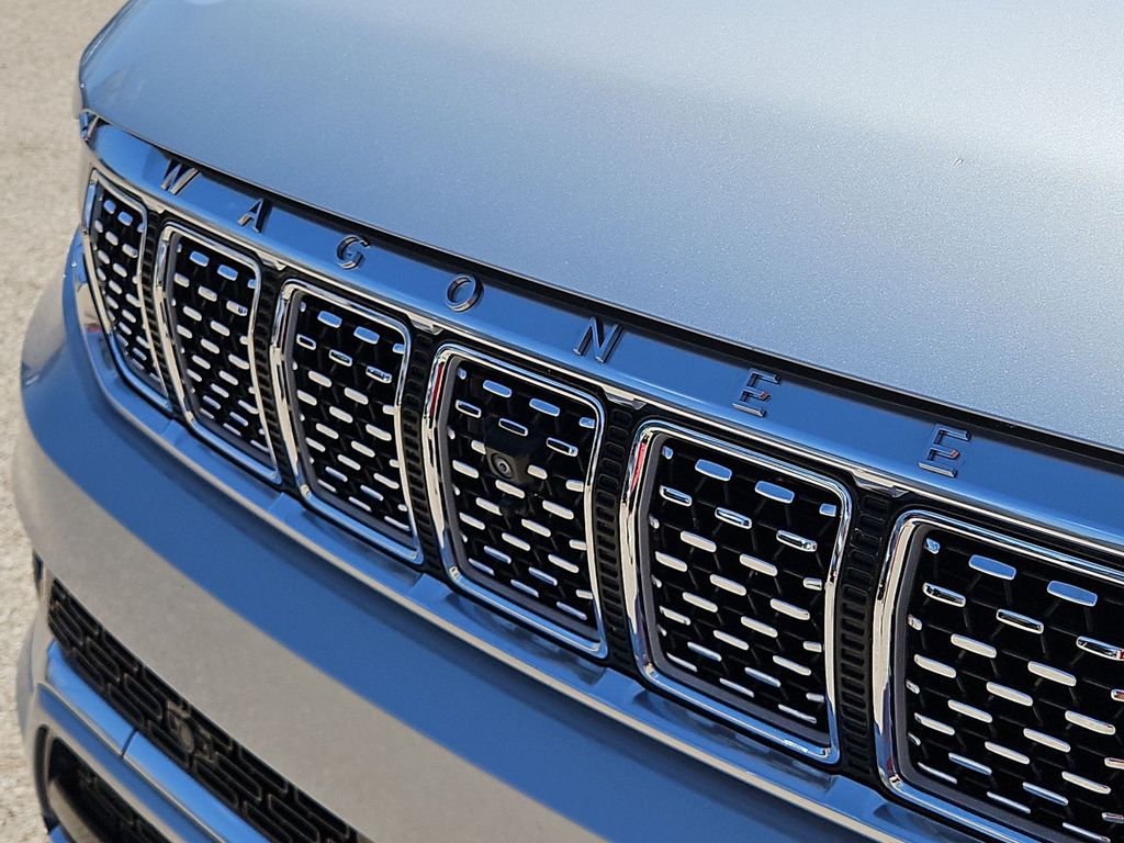 Thumbnail: 2022 Jeep Grand Wagoneer - 20